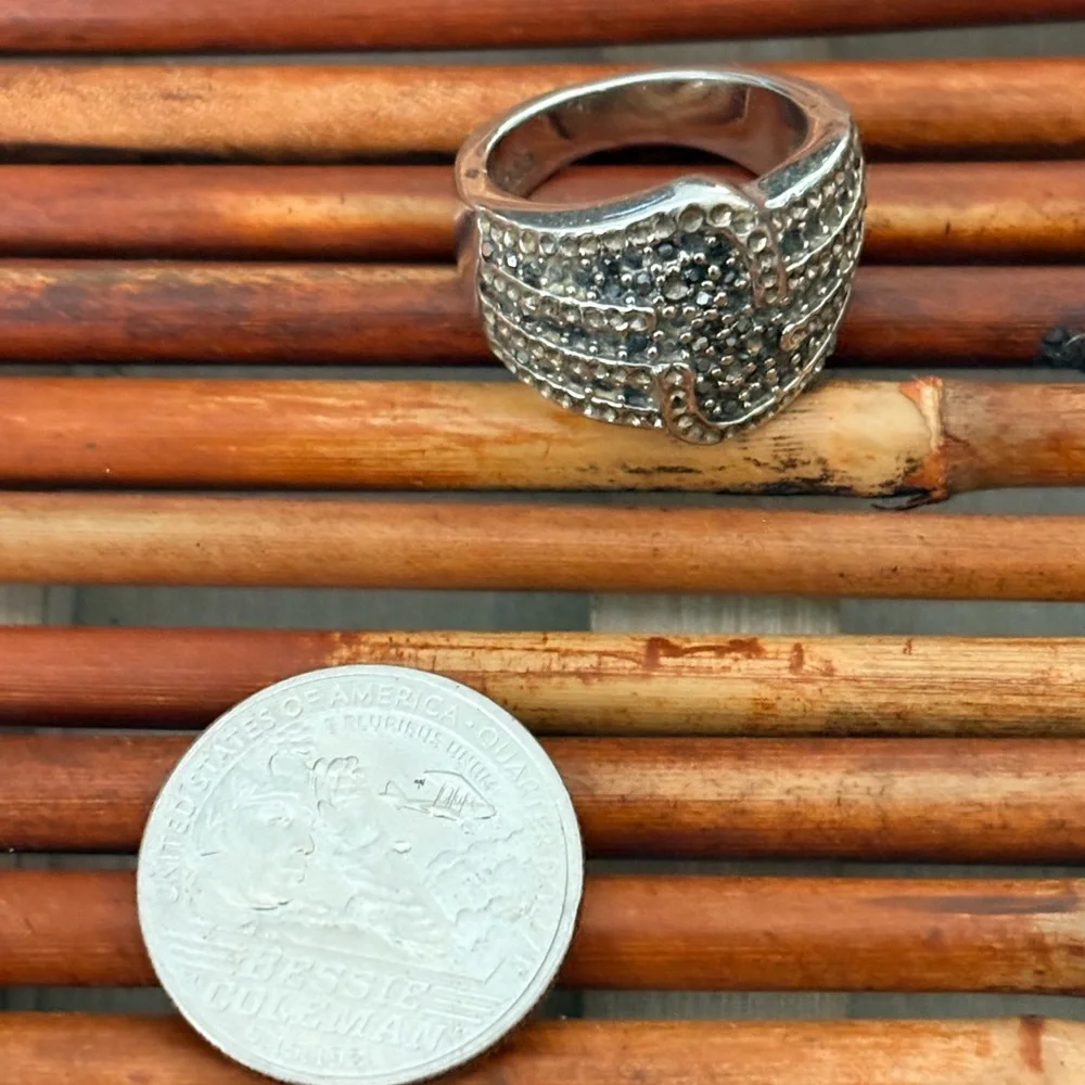 Lia Sophia Silver Textured Band Ring Crystals Size 8